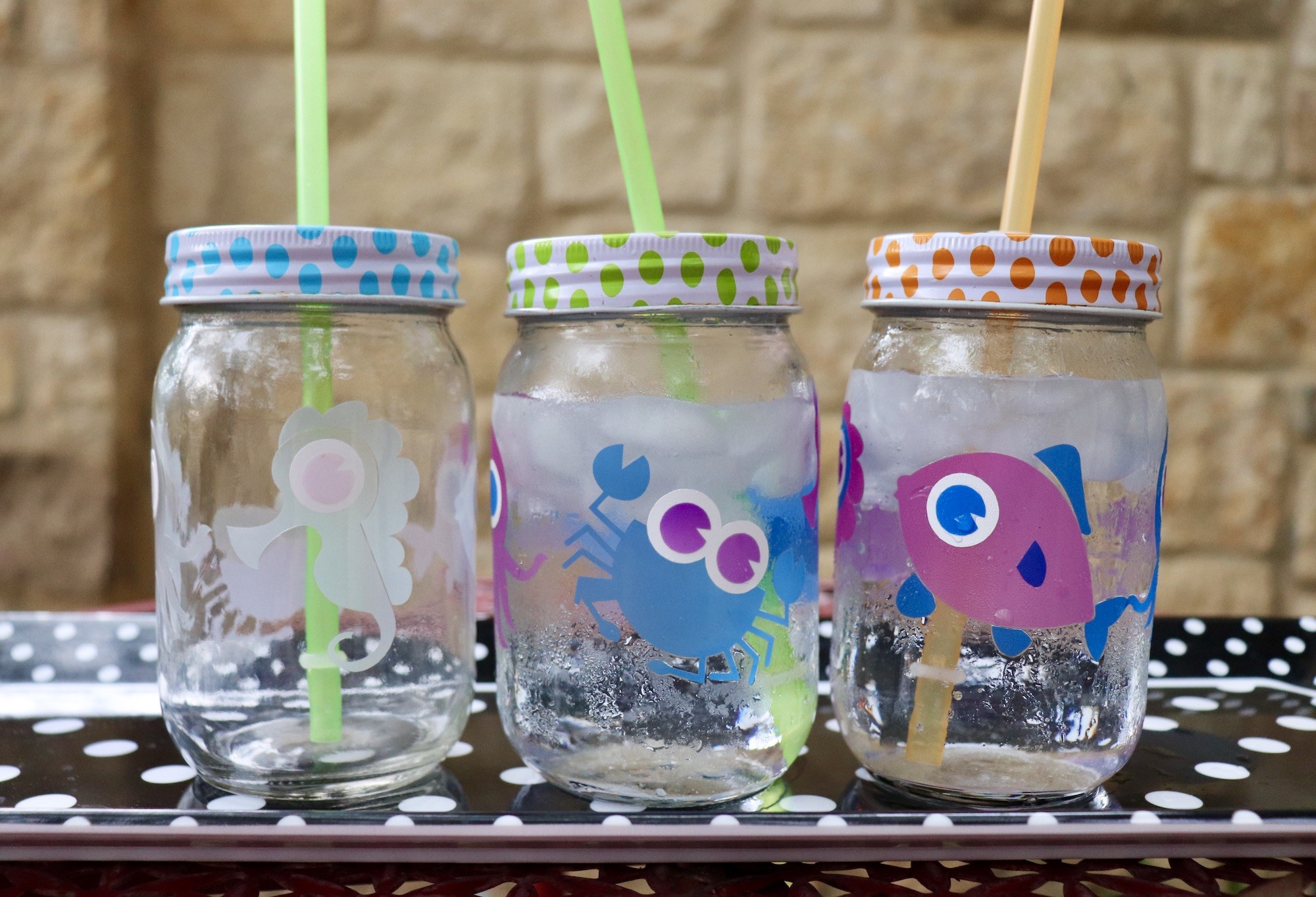 color change vinyl party cups