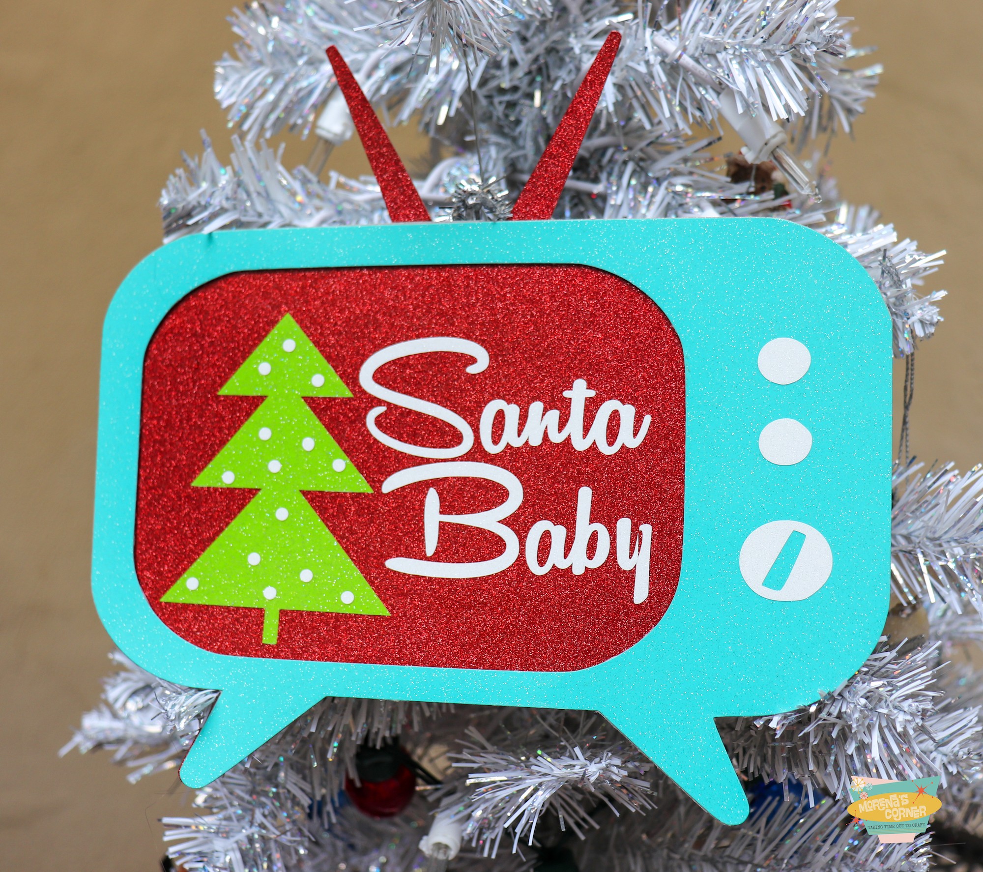 glitter vinyl on ornament