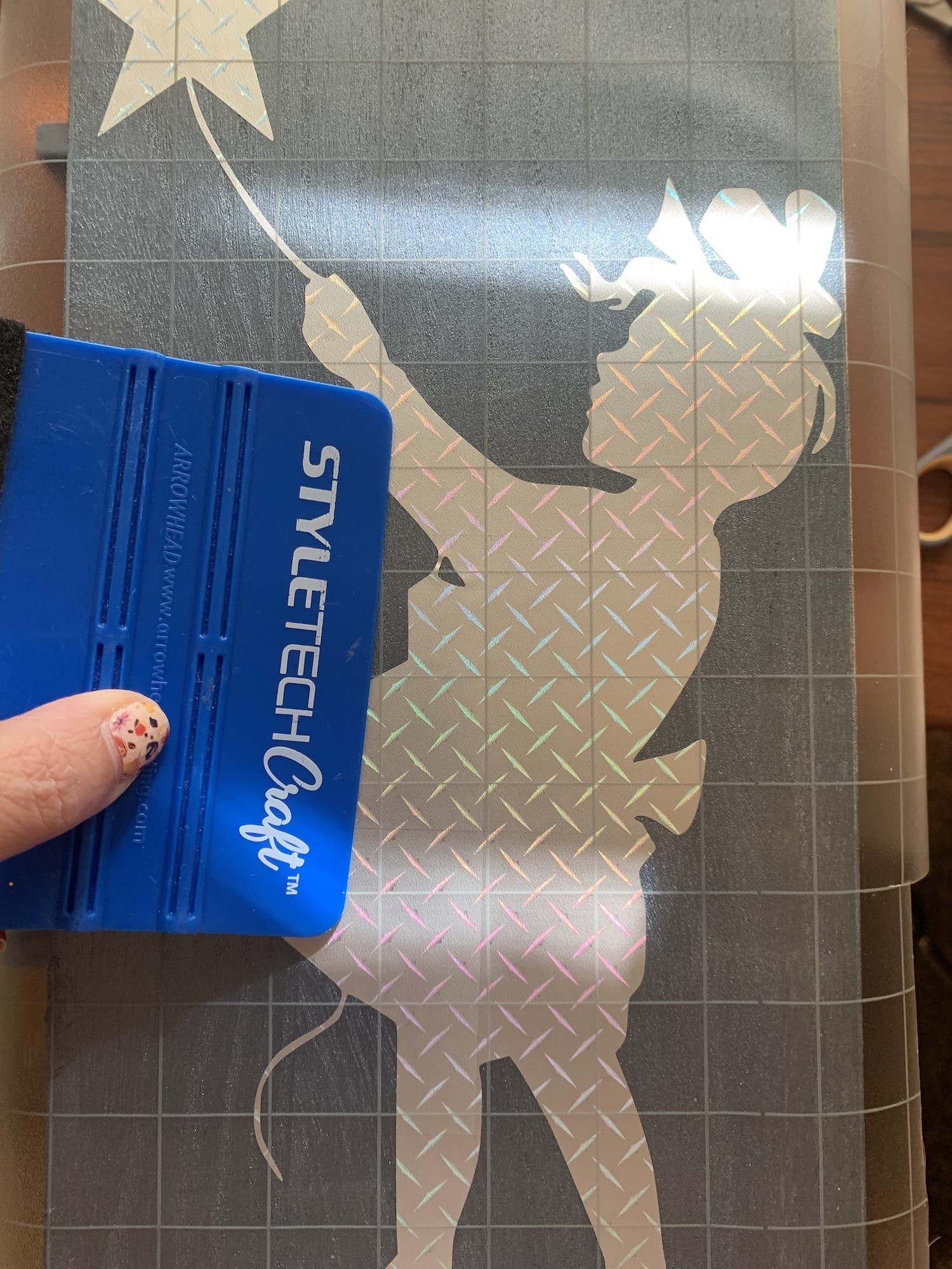 transfer vinyl to wood