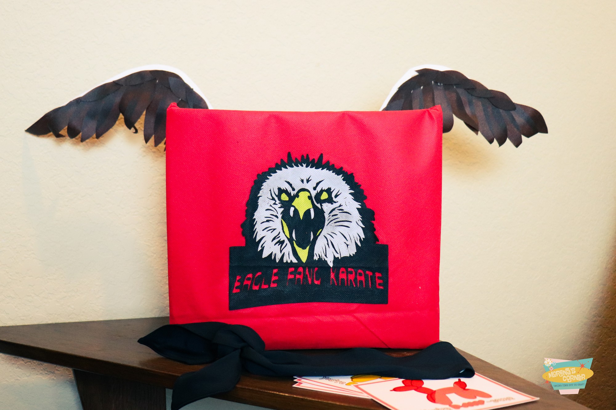 Eagle Fang Valentine Box Tutorial