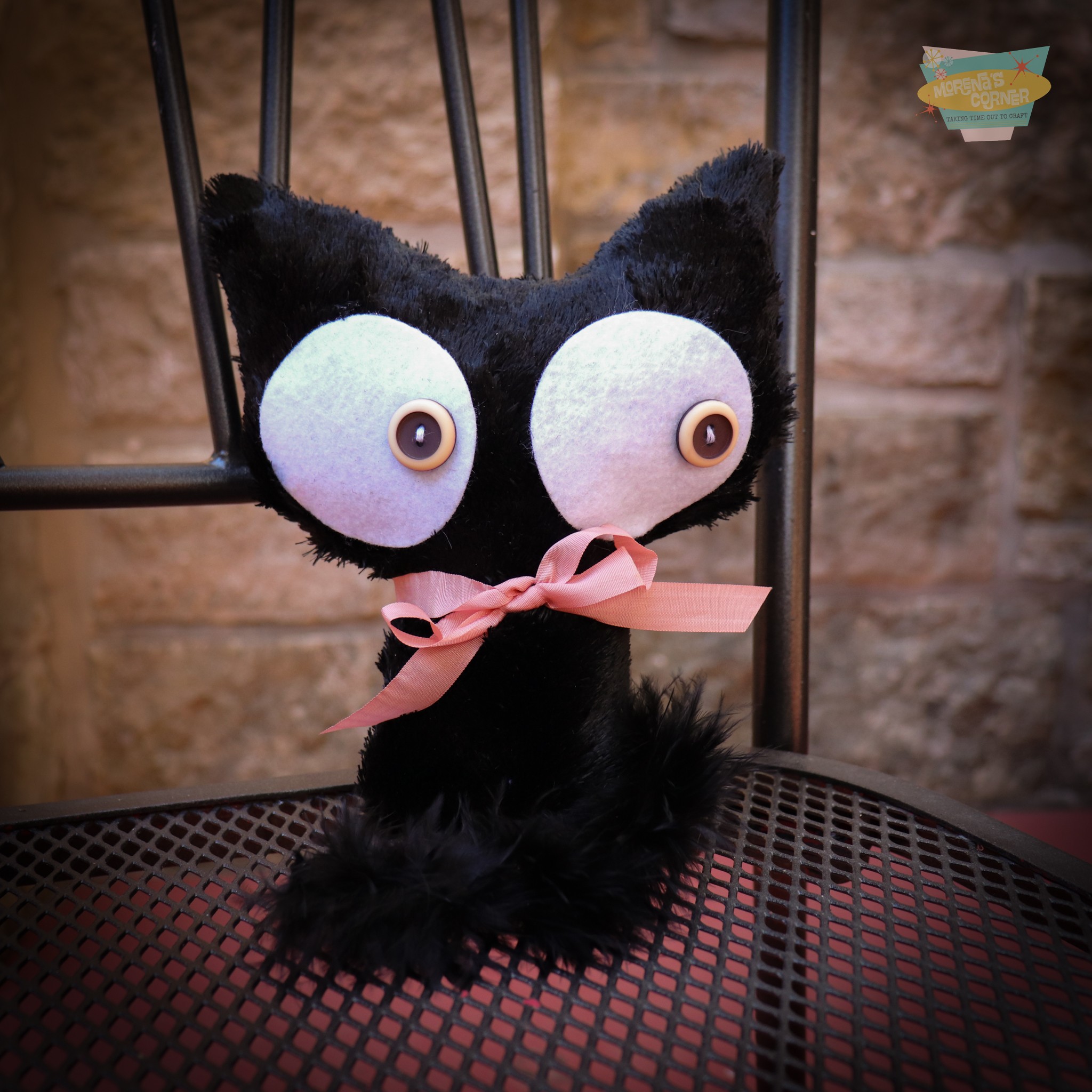 Big Eye Plush Tutorial with Free Pattern