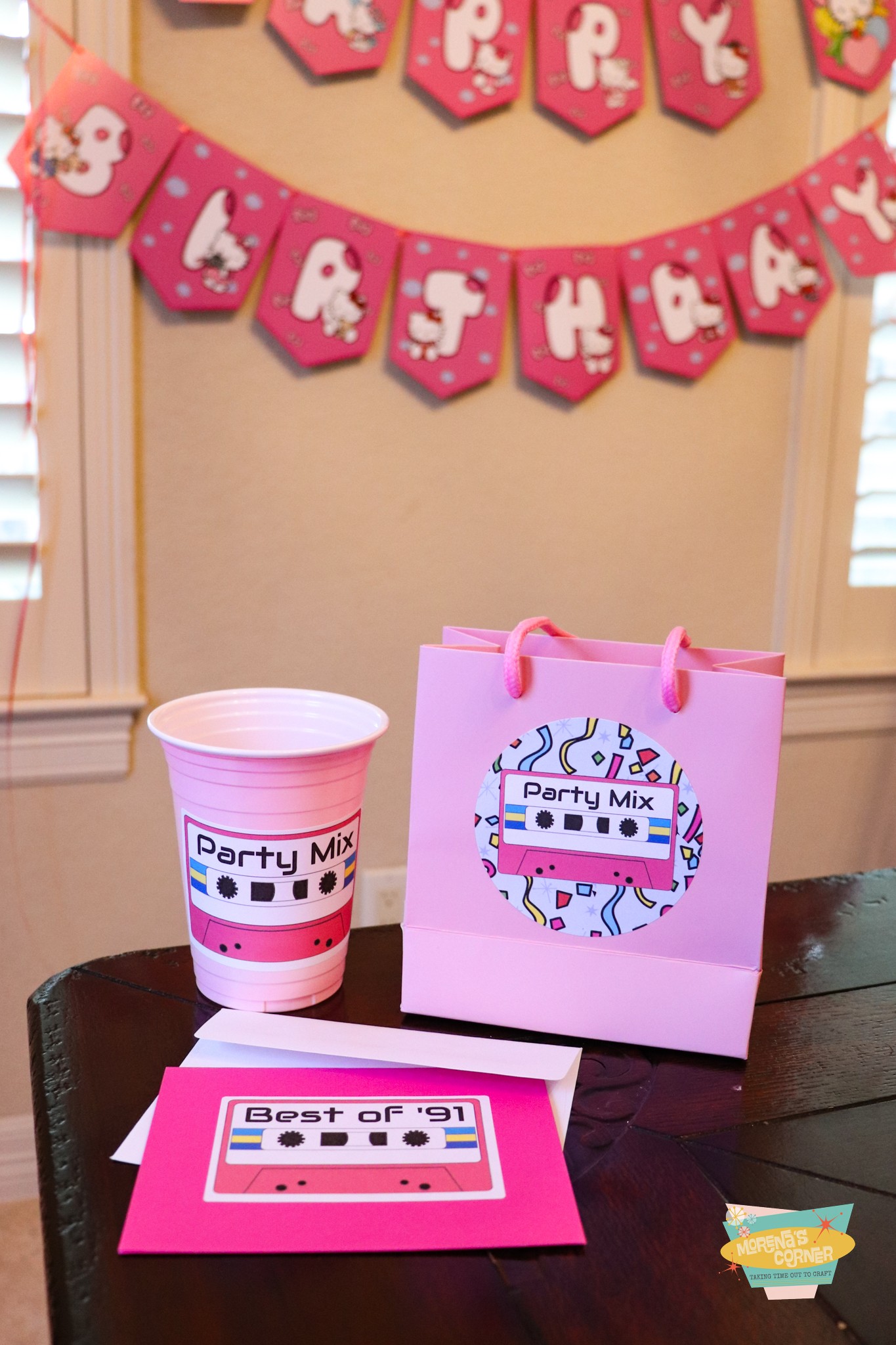 Retro Party Labels: Free Printables