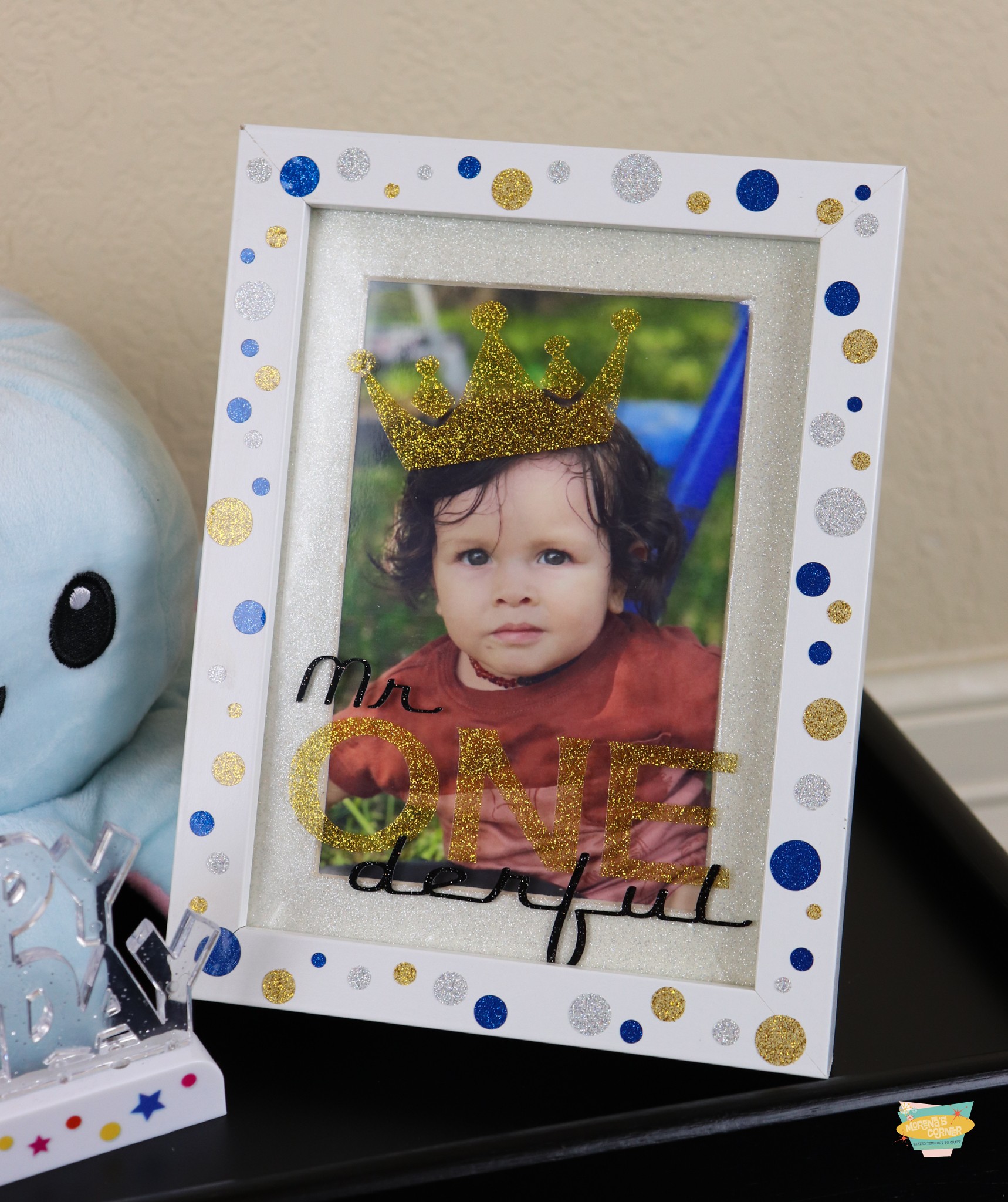 DIY first birthday frame