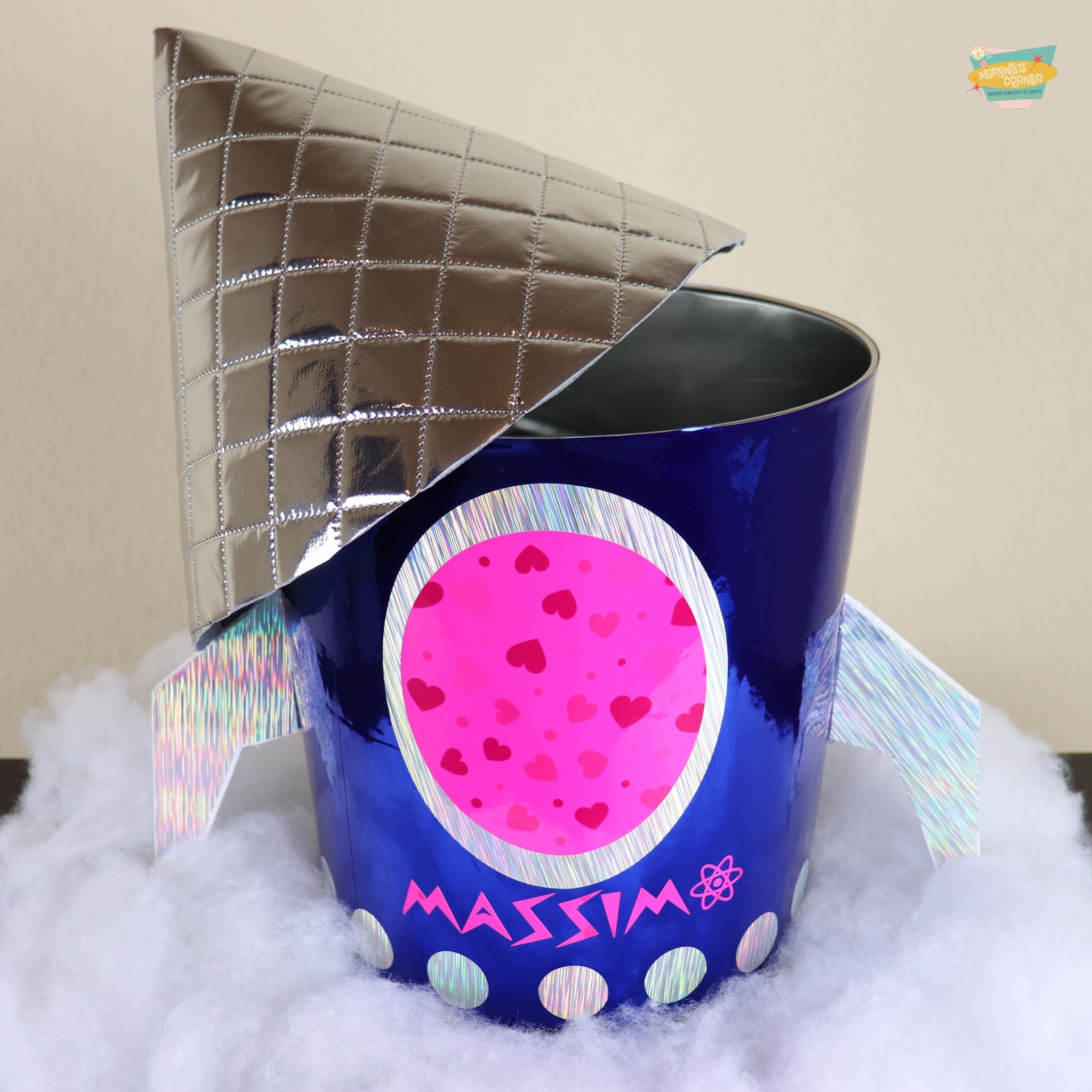 DIY rocket valentine box