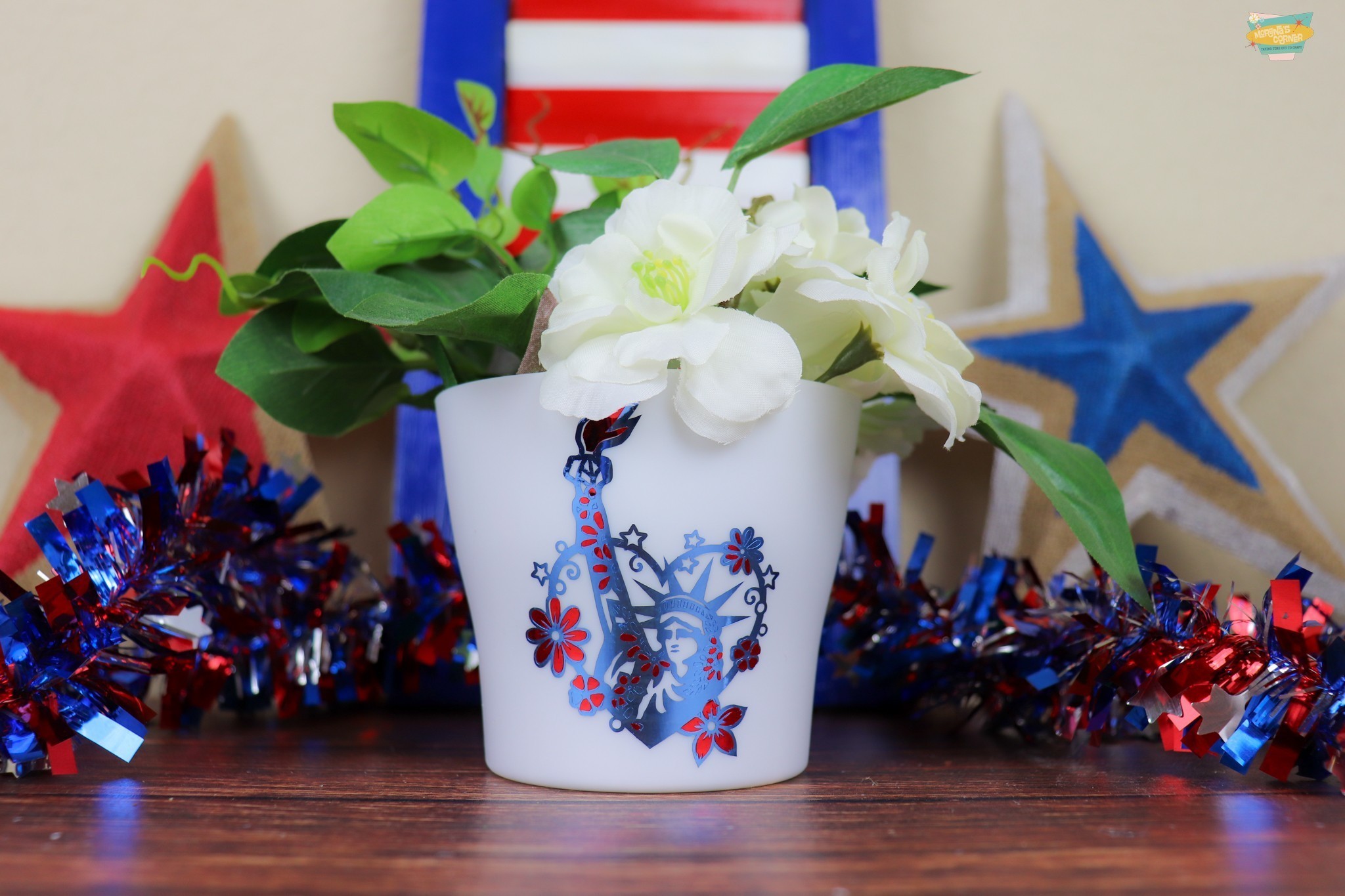 Patriotic Flower Pot Fourth of July DIY