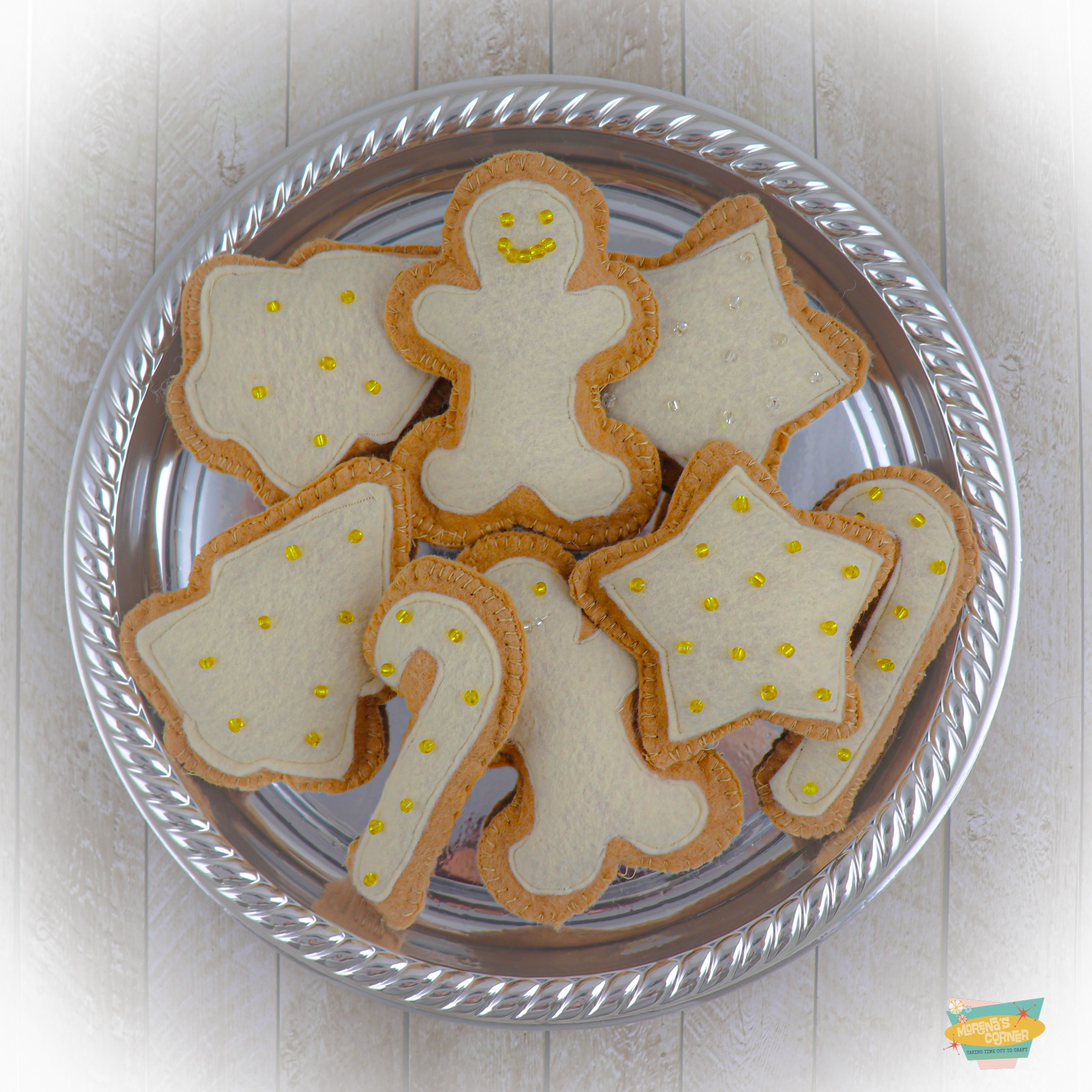 DIY Sugar Cookie Ornaments: Sweeten Up Your Holiday Decor!