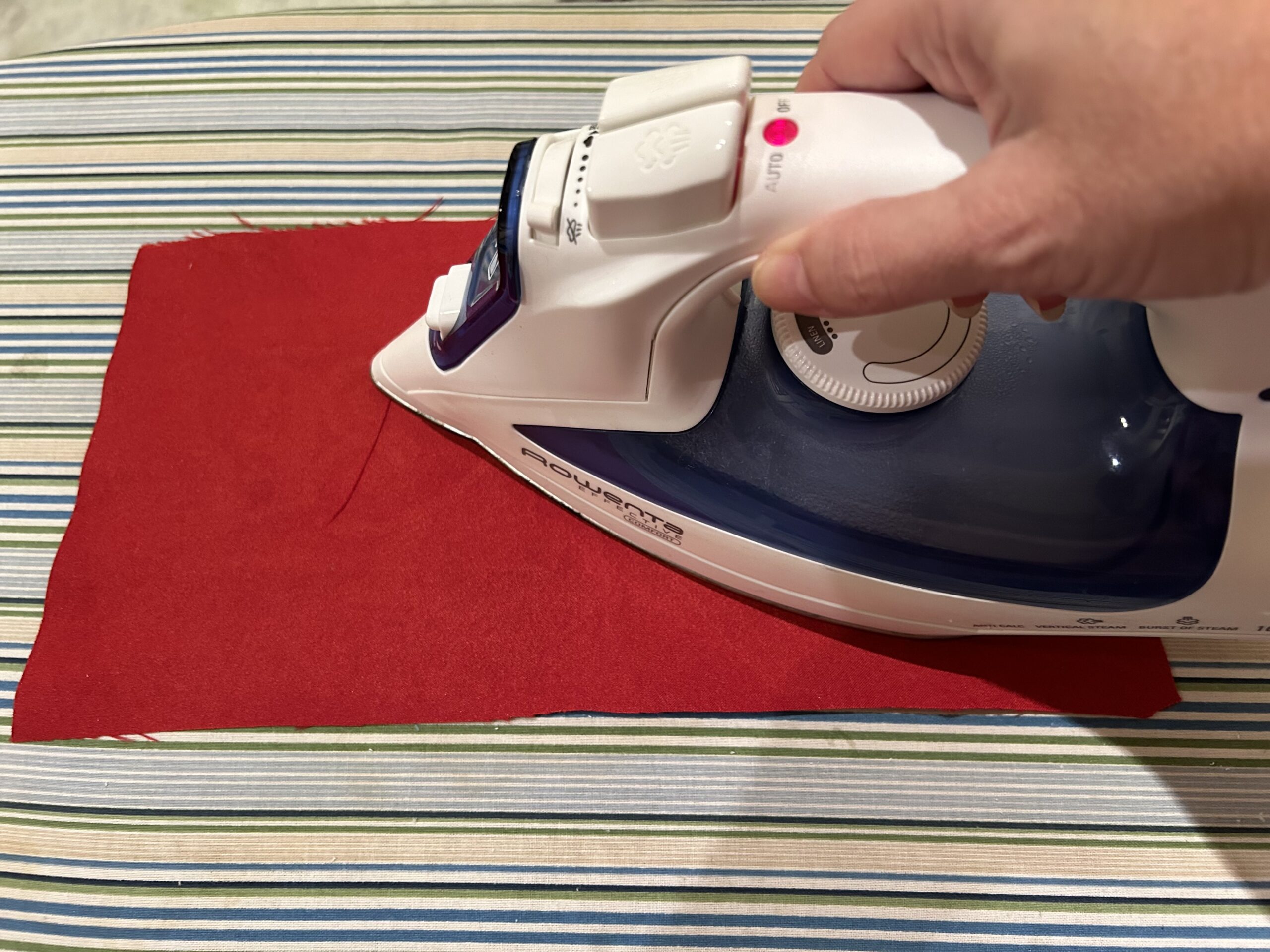 how to iron on metallic HTV