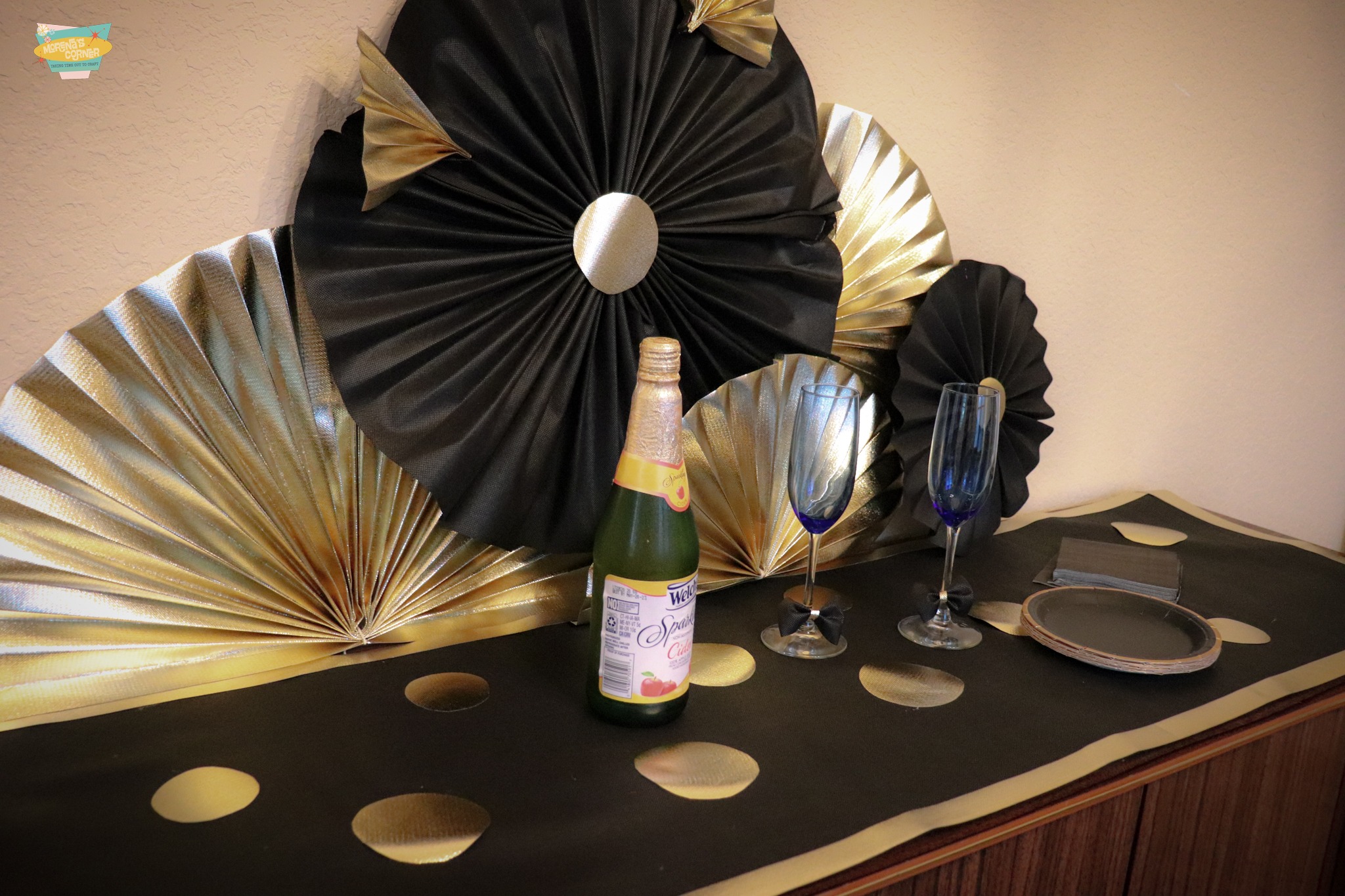 DIY fans for new years eve