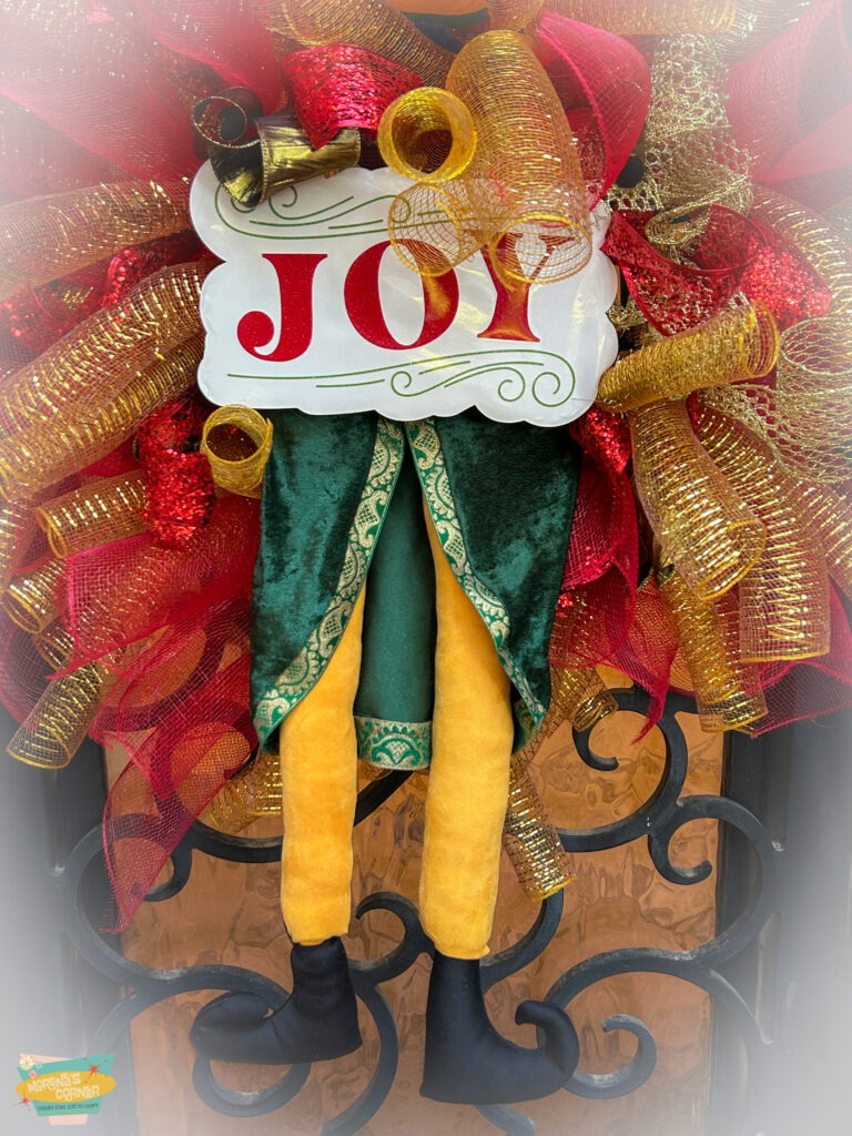 DIY Buddy the Elf Wreath Tutorial