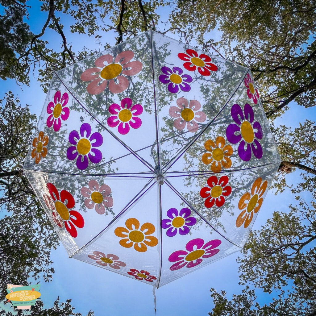 how to decorate a clear umbrella